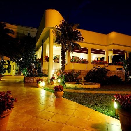 Villa Fontana Sukosan Bagian luar foto