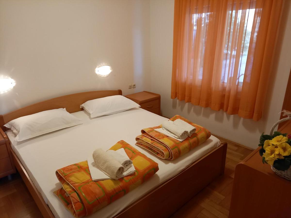 Villa Fontana Sukosan Bagian luar foto