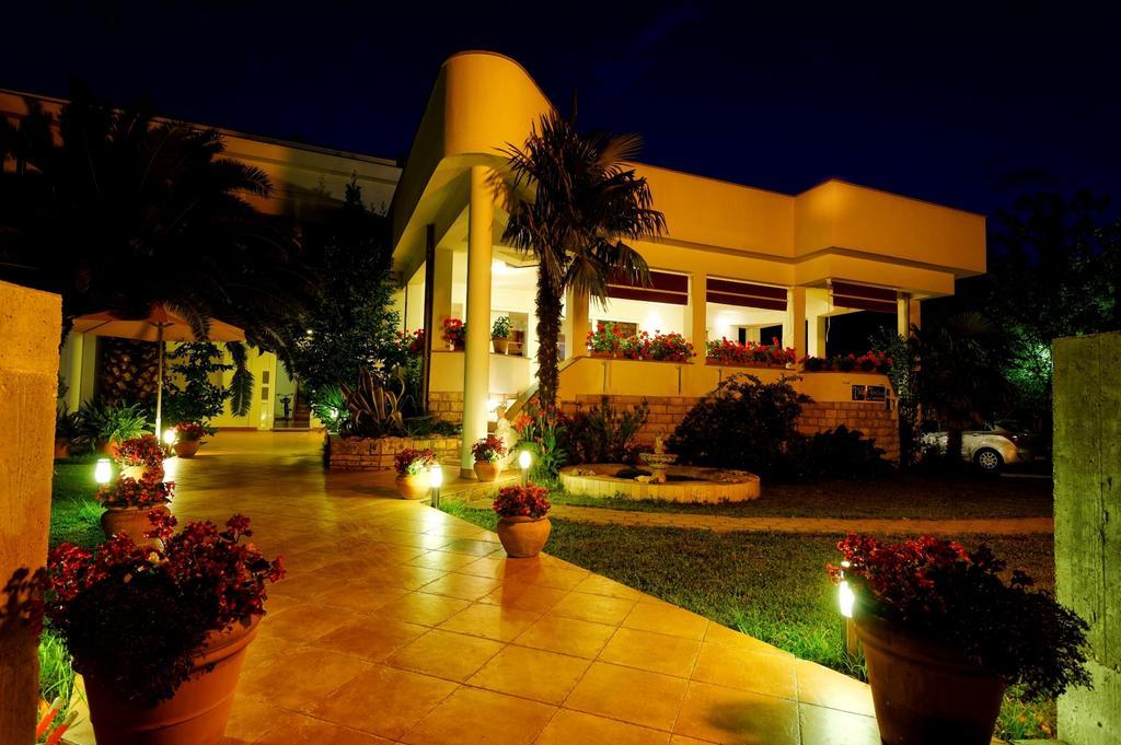 Villa Fontana Sukosan Bagian luar foto